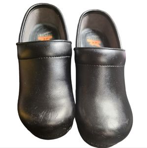 Dansko XP Clogs - Black - Size 36 - Slip Resistant - Some Scratches"